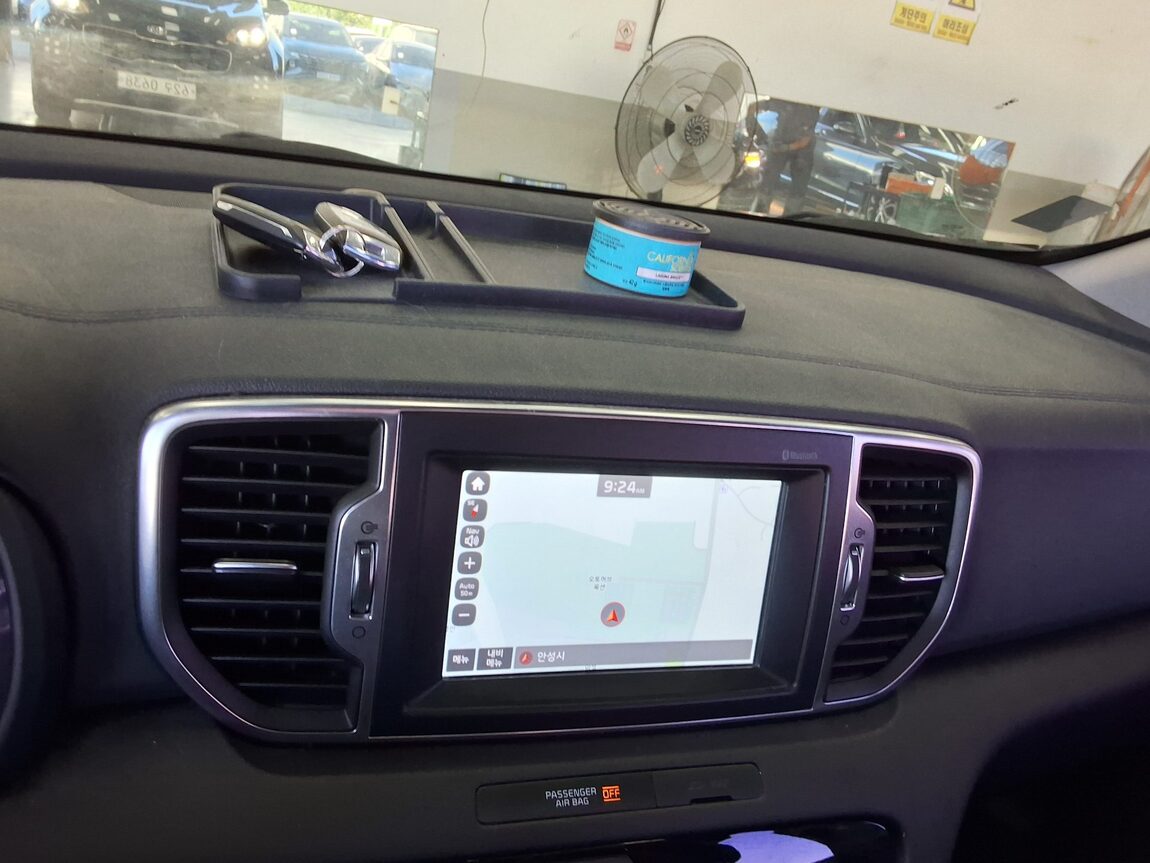KIA NEW SPORTAGE R2.0 2WD NOBLESSE 2016 - zdjęcie 17