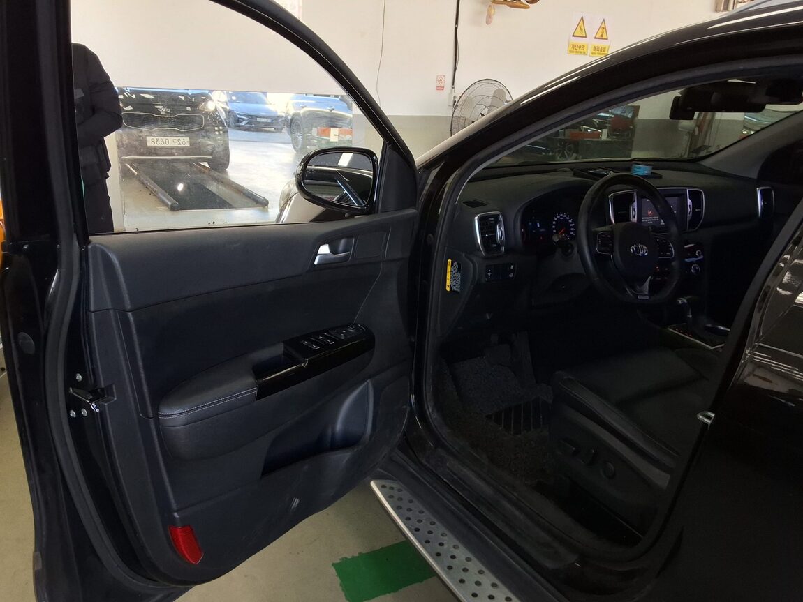 KIA NEW SPORTAGE R2.0 2WD NOBLESSE 2016 - zdjęcie 10