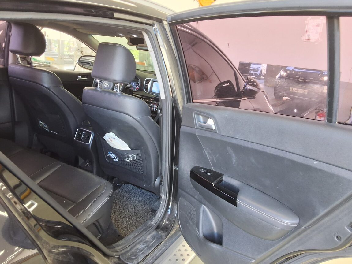 KIA NEW SPORTAGE R2.0 2WD NOBLESSE 2016 - zdjęcie 13