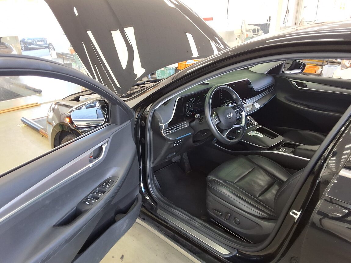 HYUNDAI THE NEW GRANDEUR IG GASOLINE 2.5 PREMIUM CHOICE 2020 - zdjęcie 10