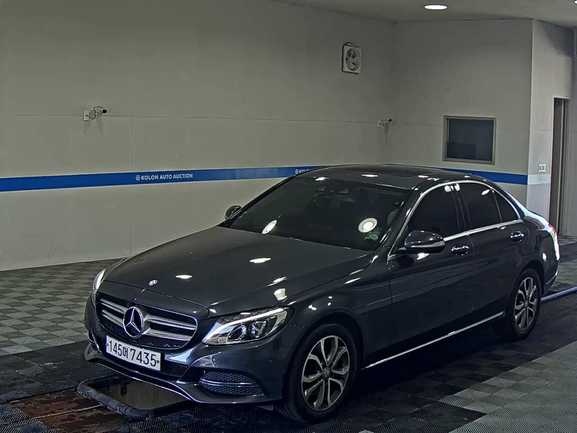 MERCEDES-BENZ C-CLASS (4TH GEN) C200 AVANTGARDE 2015 - zdjęcie 2