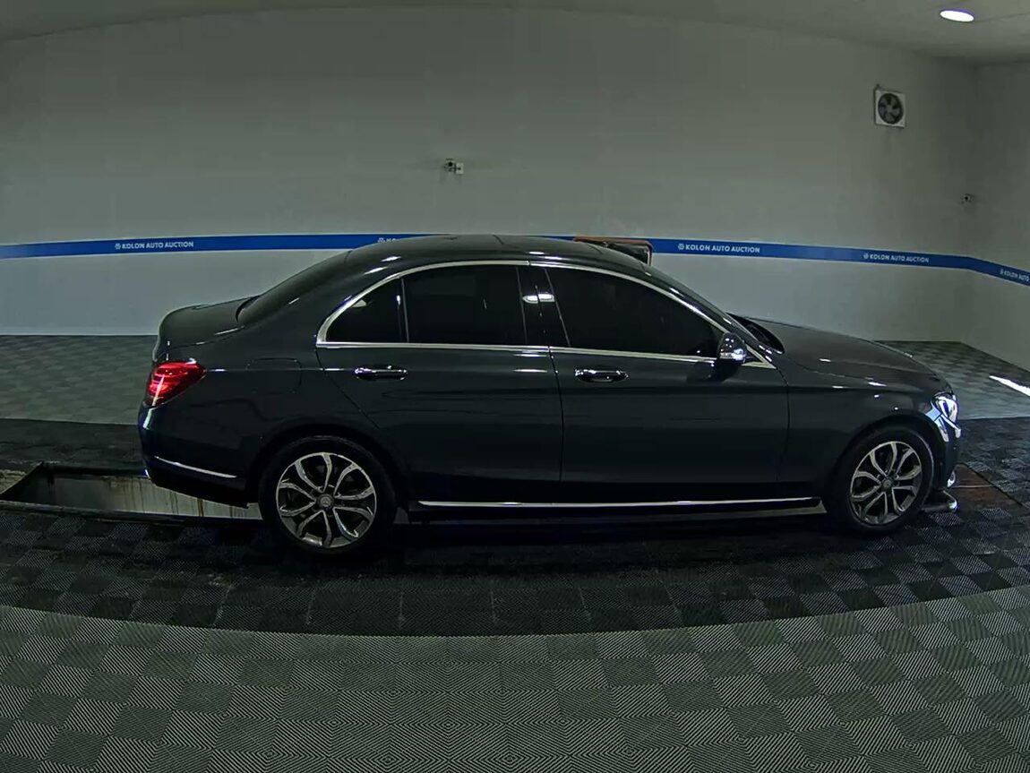 MERCEDES-BENZ C-CLASS (4TH GEN) C200 AVANTGARDE 2015 - zdjęcie 4