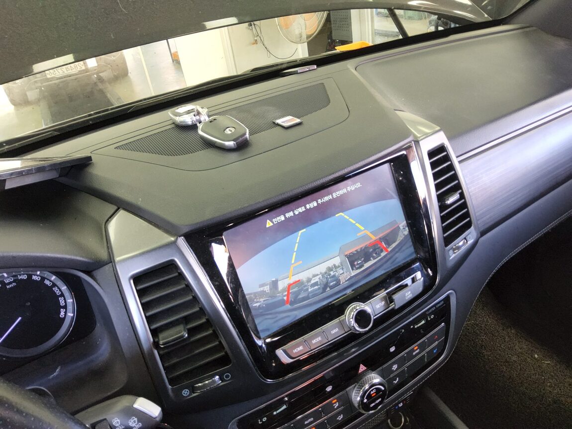 KG MOBILITY (SSANGYONG) G4 REXTON 2.2 4WD MAJESTY SPECIAL 2020 - zdjęcie 17