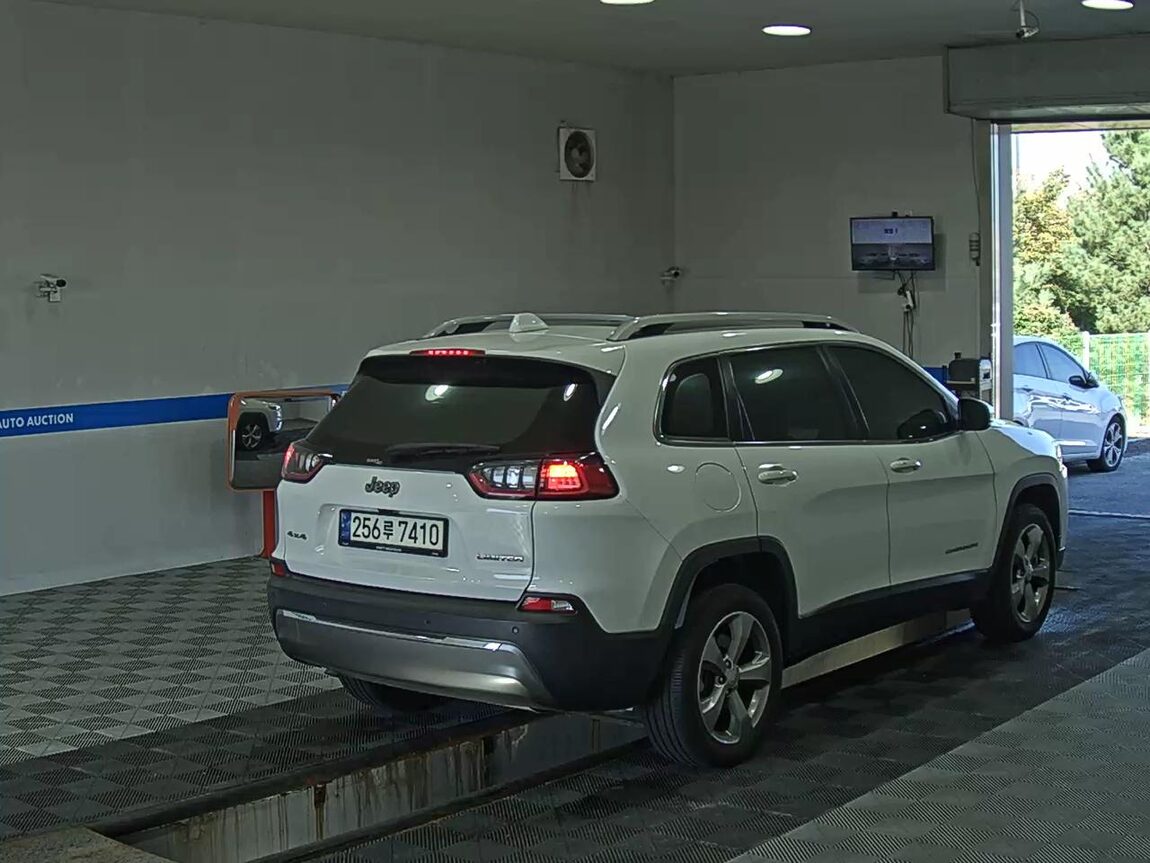 JEEP CHEROKEE (KL) 2.4 AWD LIMITED 2021 - zdjęcie 5