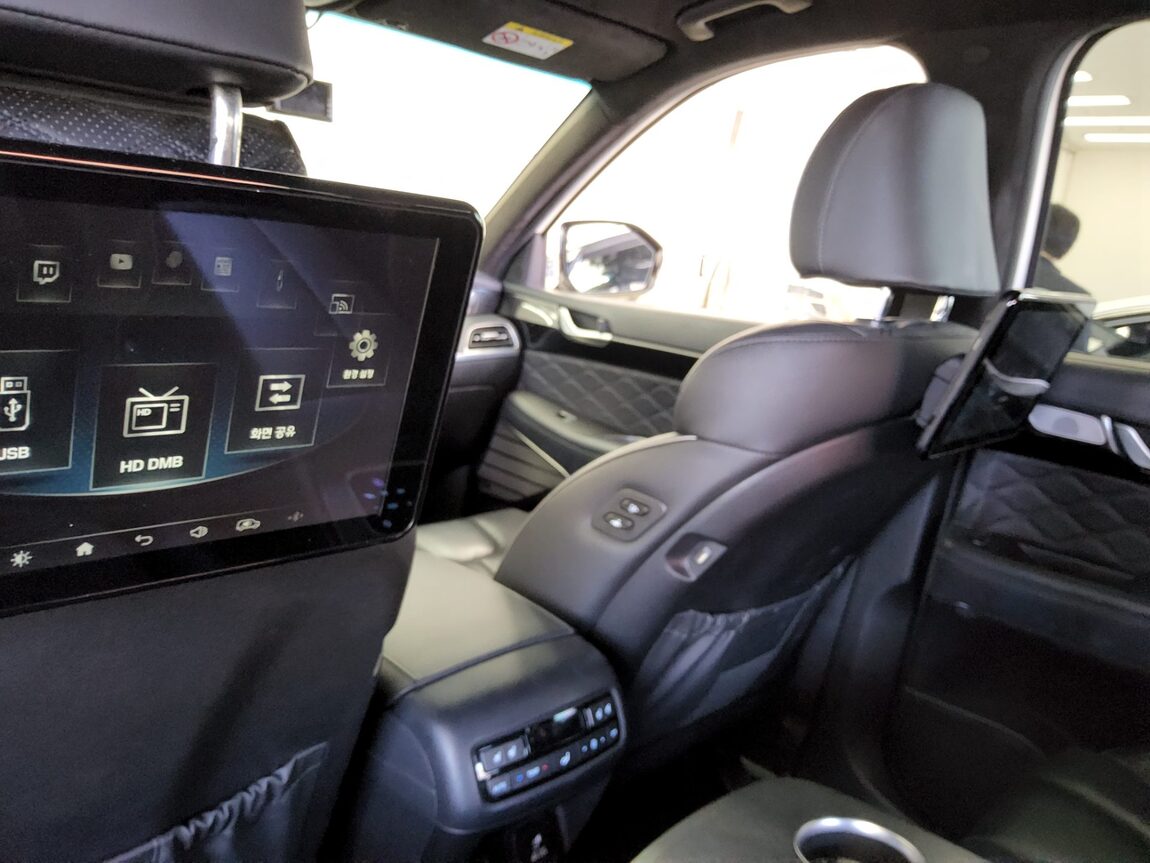 HYUNDAI PALISADE 3.8 GASOLINE AWD VIP 2022 - zdjęcie 18