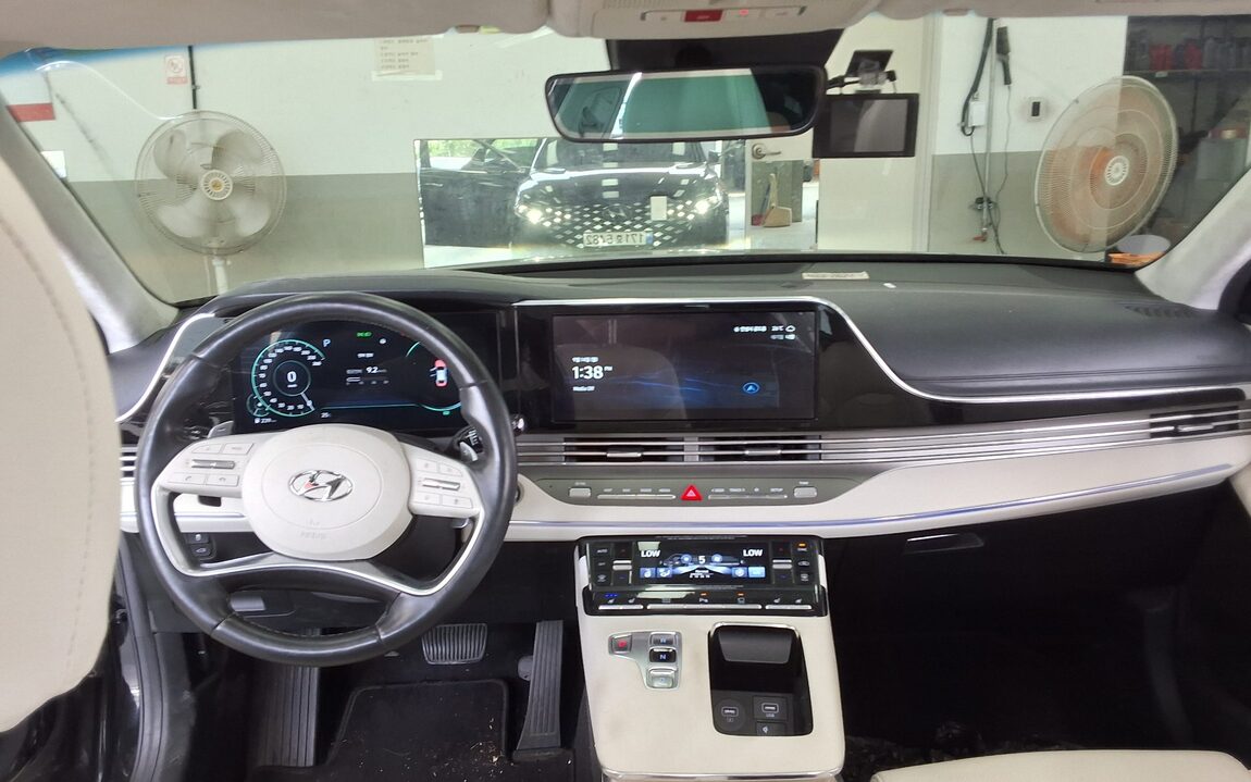 HYUNDAI THE NEW GRANDEUR IG GASOLINE 2.5 LE BLANC 2023 - zdjęcie 11