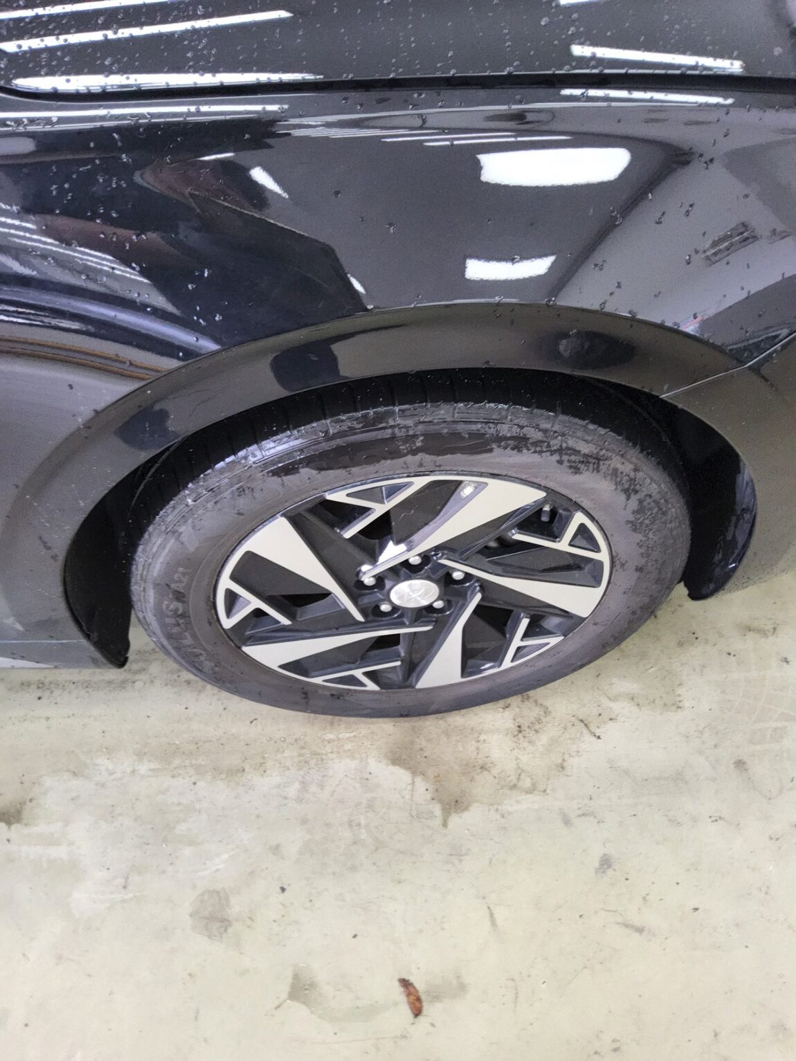 HYUNDAI THE NEW GRANDEUR IG HYBRID 2.4 HEV LE BLANC 2023 - zdjęcie 21
