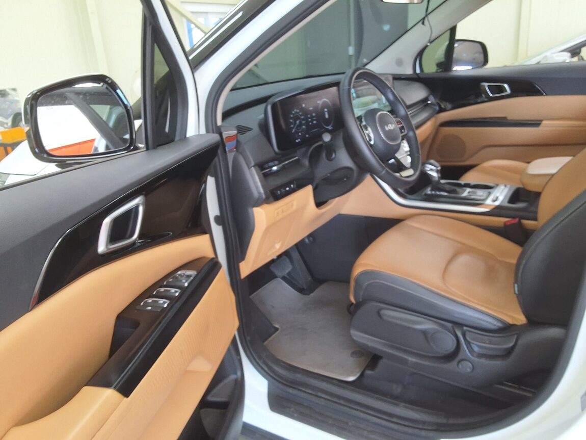 KIA NEW CARNIVAL (KA4) 9-SEATER DIESEL PRESTIGE 2023 - zdjęcie 11