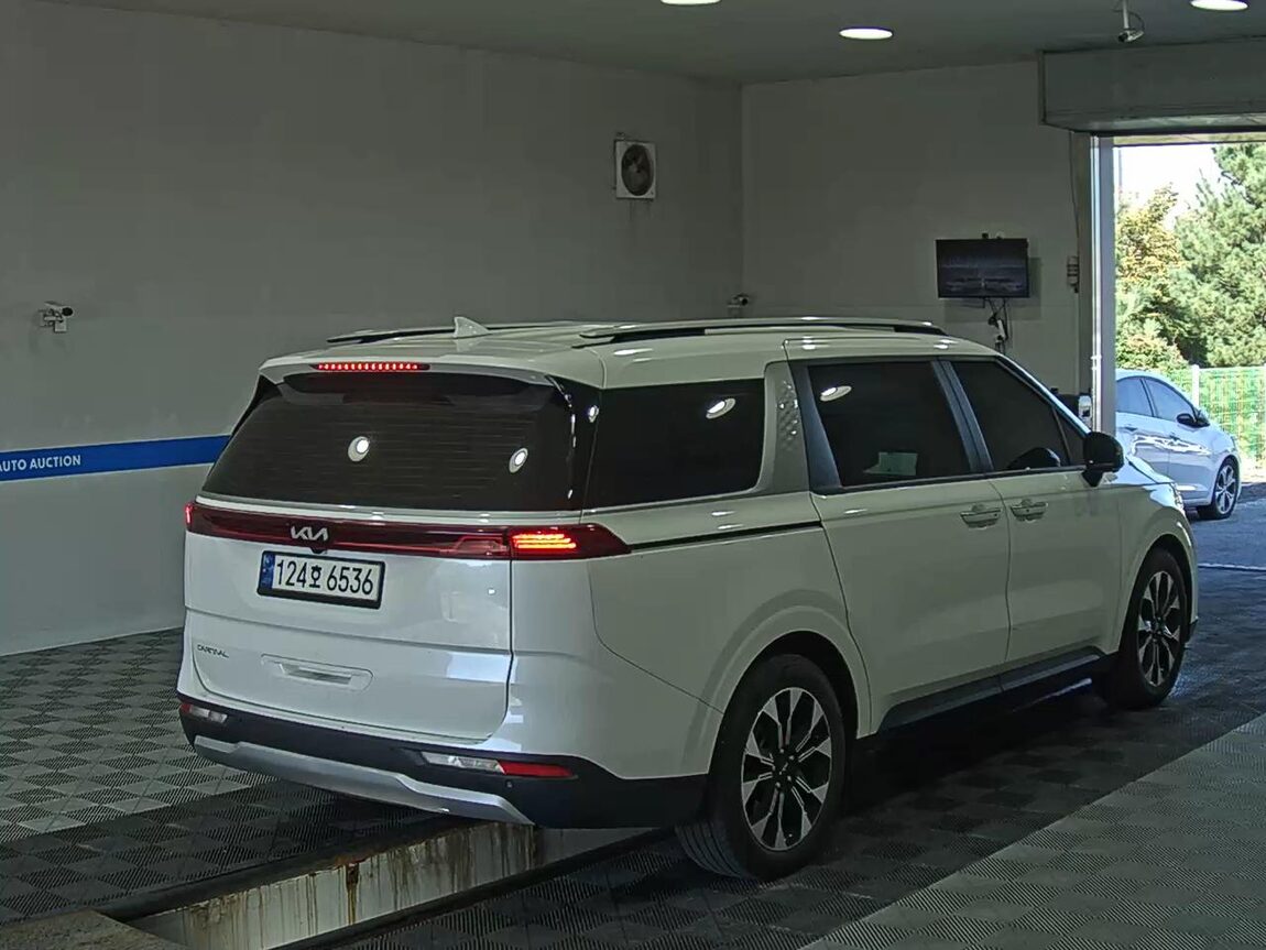 KIA NEW CARNIVAL (KA4) 9-SEATER DIESEL PRESTIGE 2023 - zdjęcie 5