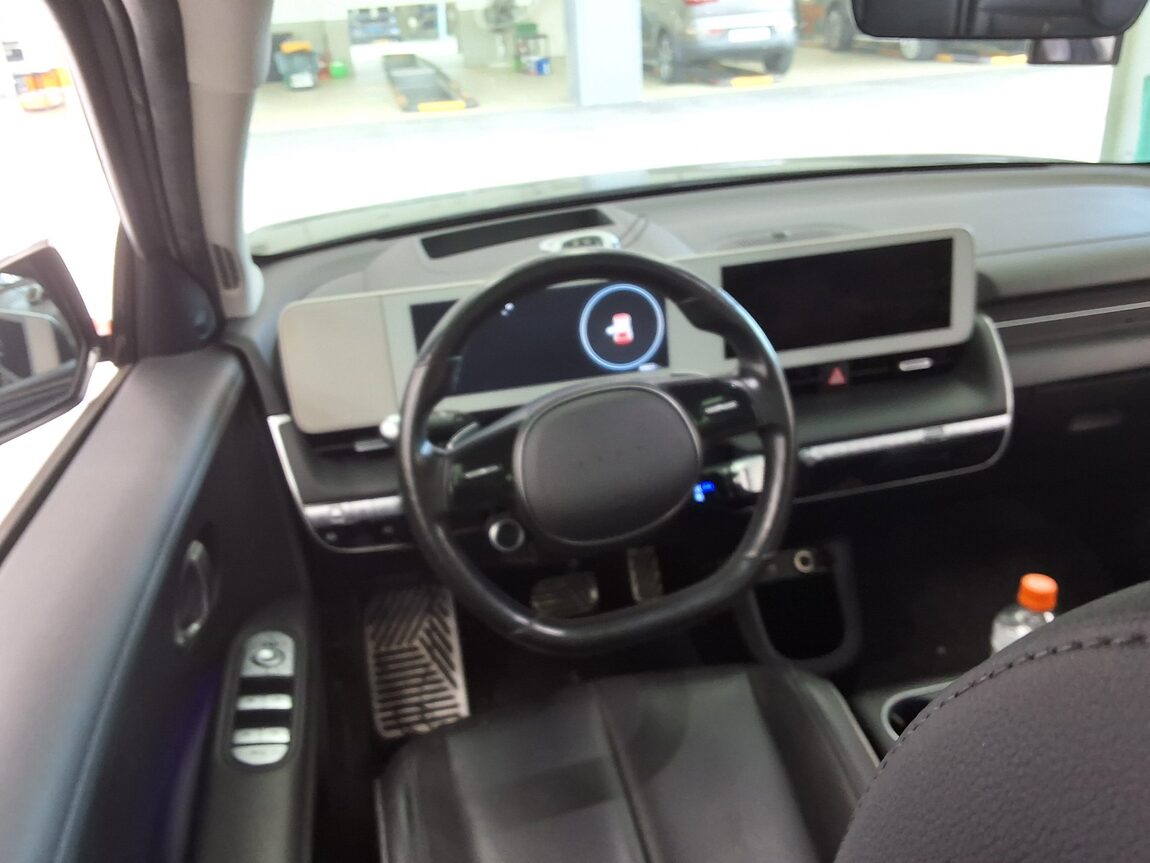 HYUNDAI IONIQ 5 EV 2WD LONG RANGE PRESTIGE 2022 - zdjęcie 12