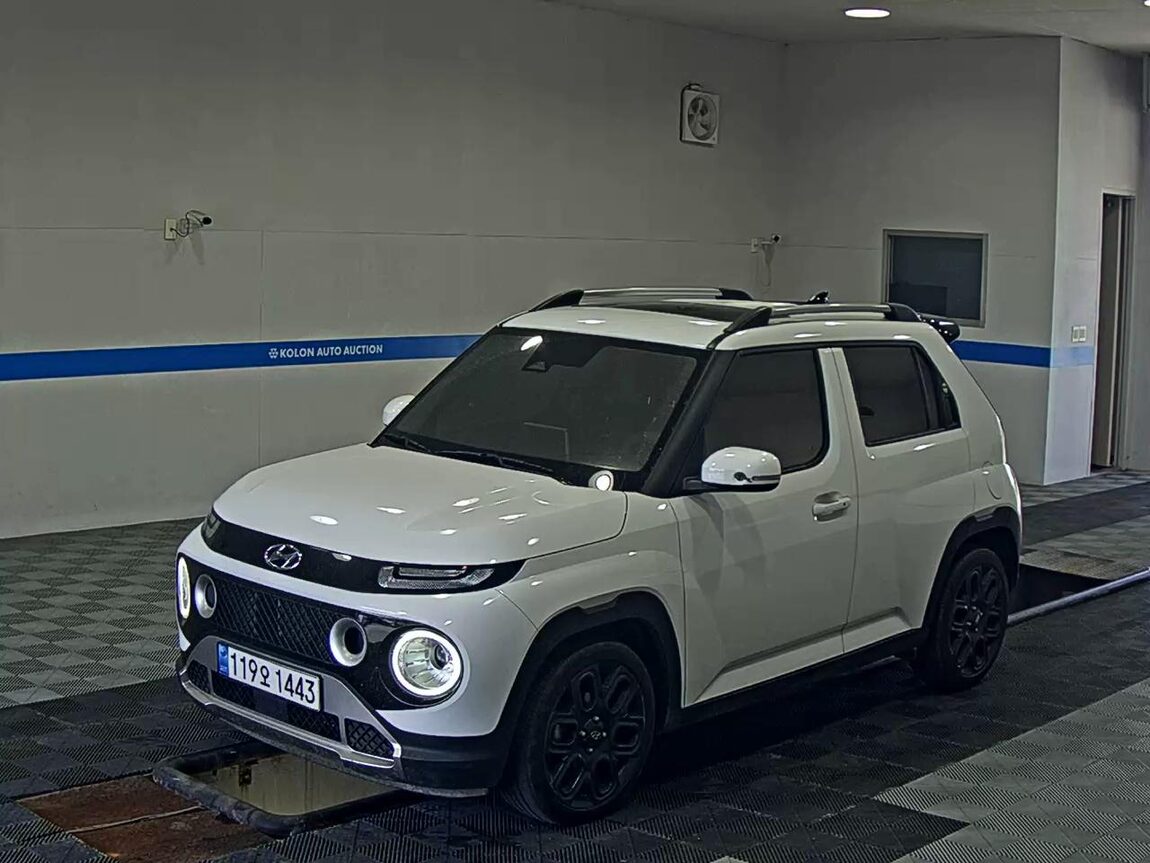 HYUNDAI CASPER GASOLINE 1.0 TURBO THE ESSENTIAL 2023 - zdjęcie 2