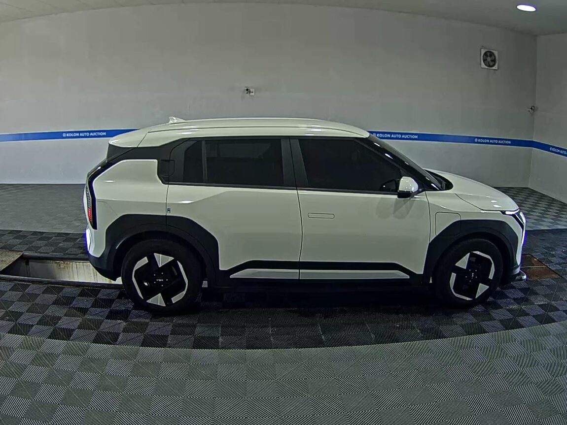 KIA EV3 STANDARD AIR 2025 - zdjęcie 4