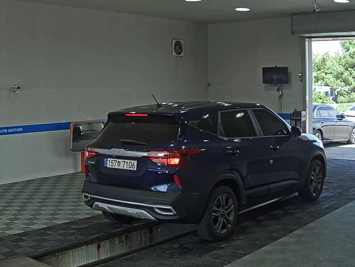 KIA SELTOS 1.6 DIESEL 2WD PRESTIGE 2022 - zdjęcie 5