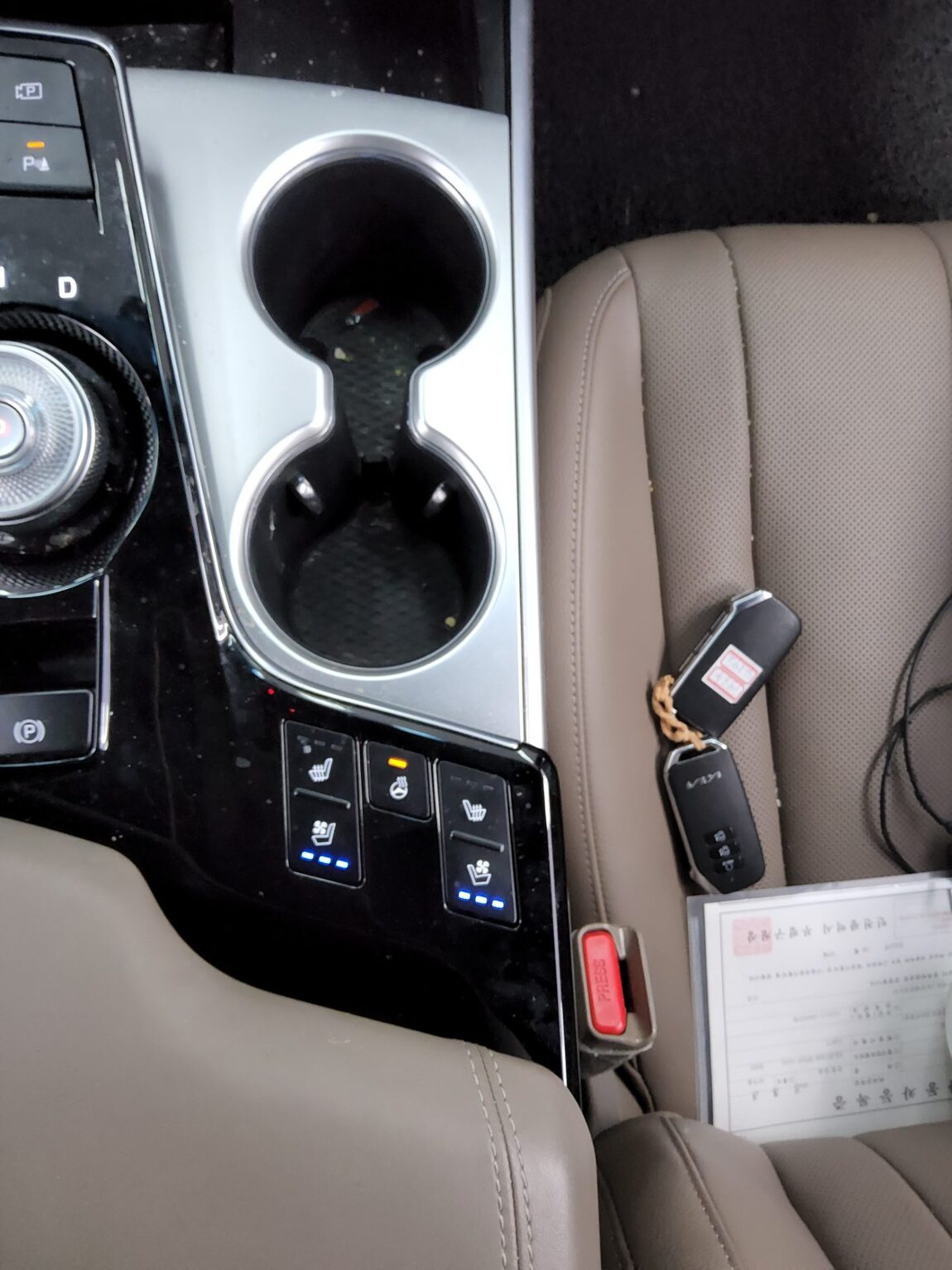 KIA K8 HYBRID HEV NOBLESSE 2023 - zdjęcie 19