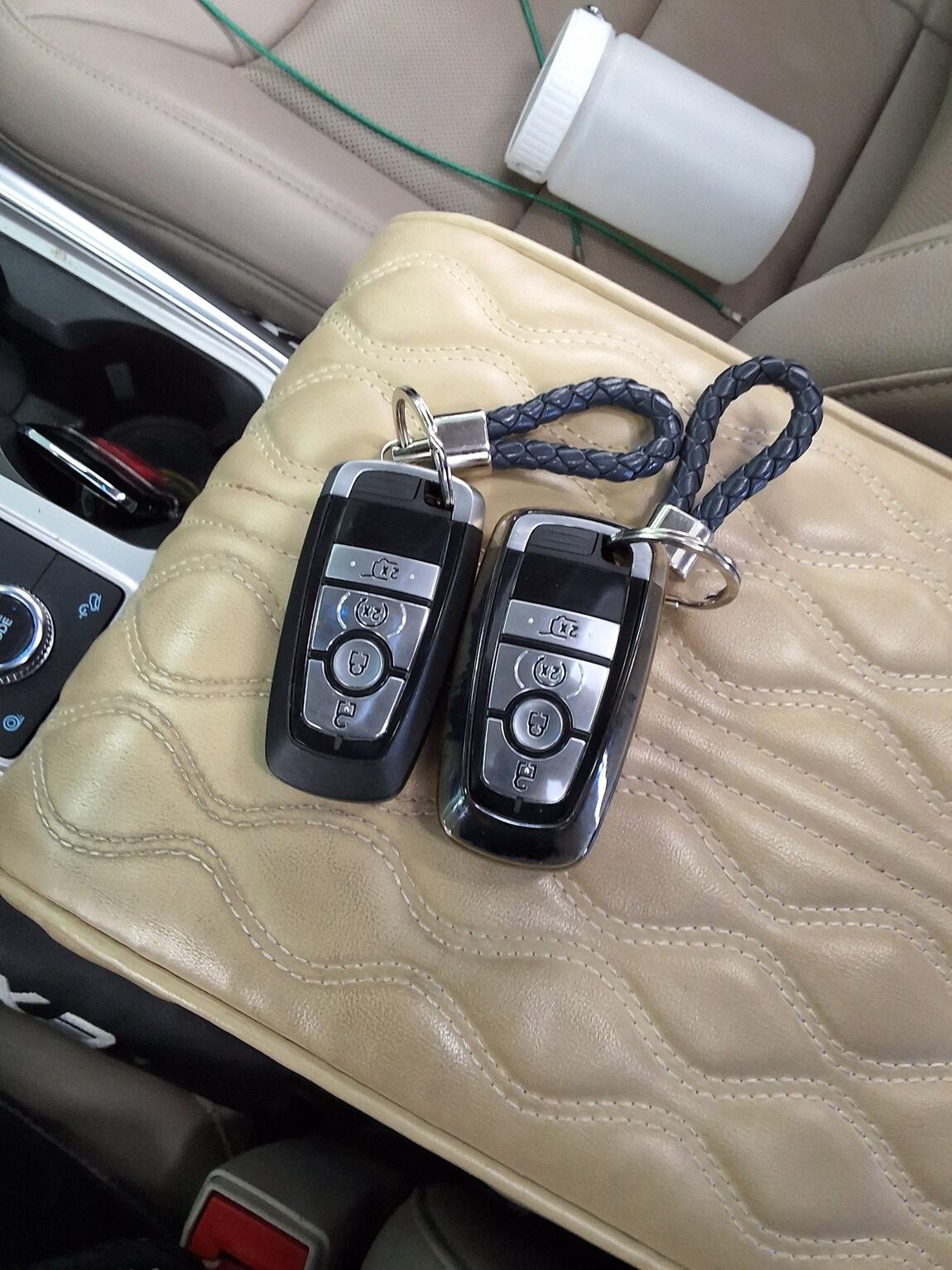 FORD EXPLORER (6TH GEN) 2.3 AWD LIMITED 2022 - zdjęcie 19