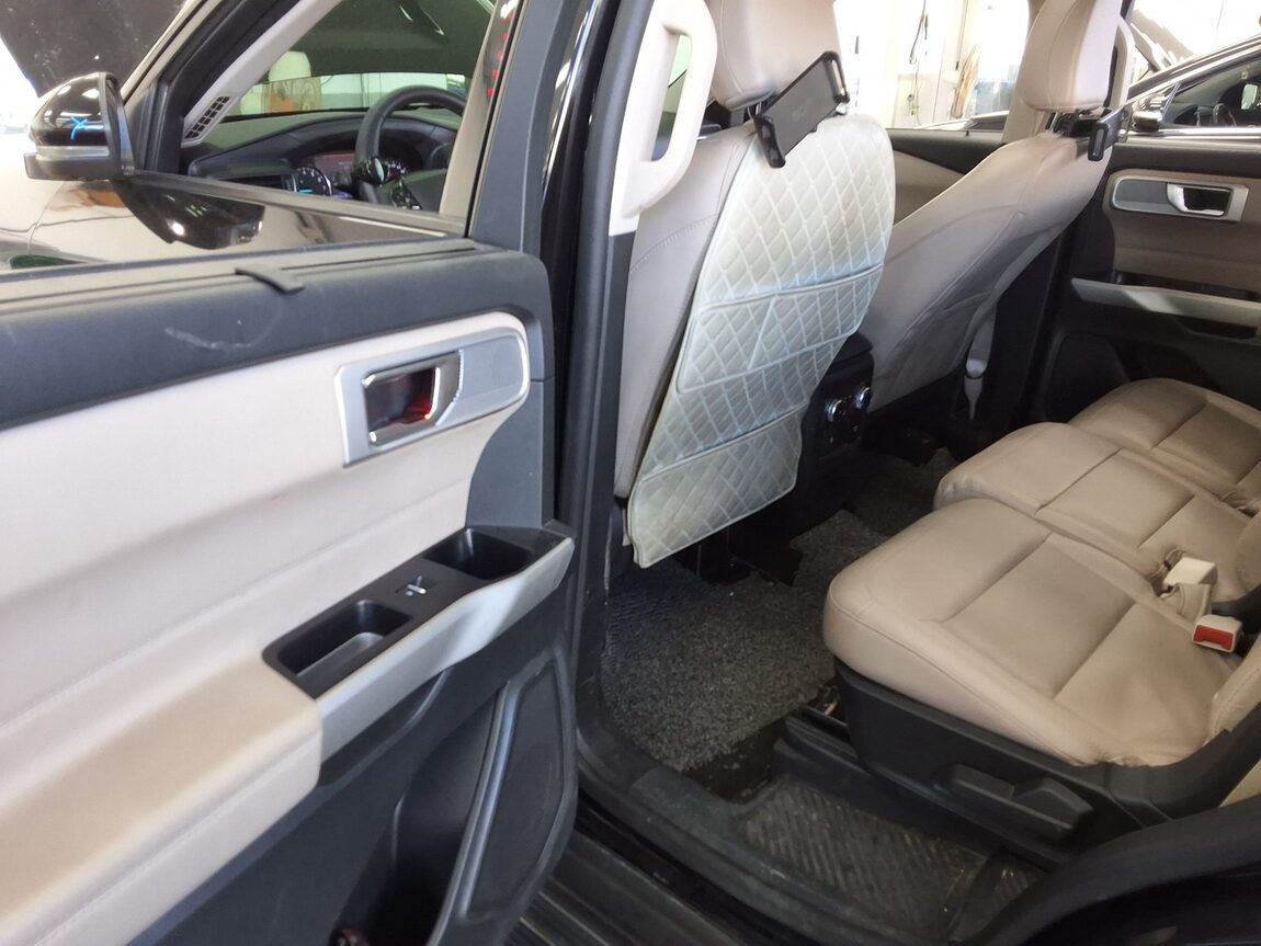 FORD EXPLORER (6TH GEN) 2.3 AWD LIMITED 2022 - zdjęcie 12