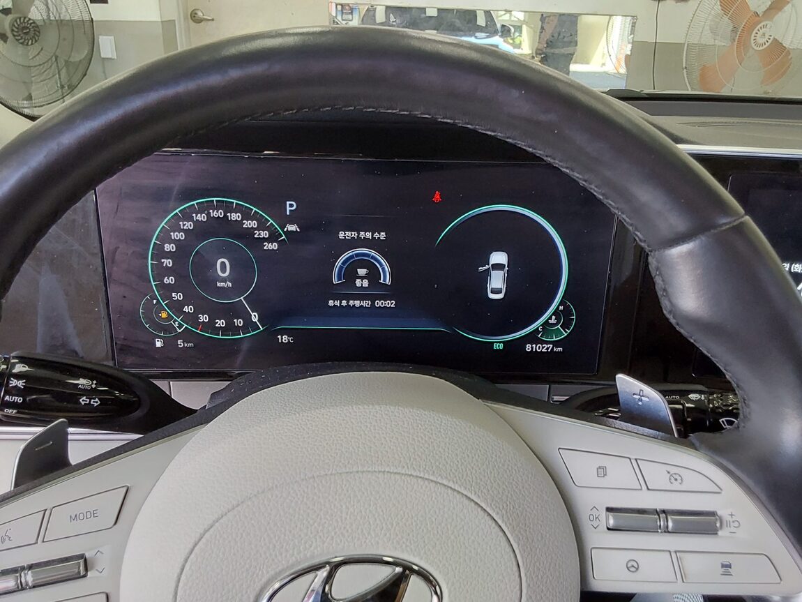 HYUNDAI THE NEW GRANDEUR IG GASOLINE 2.5 LE BLANC 2022 - zdjęcie 9