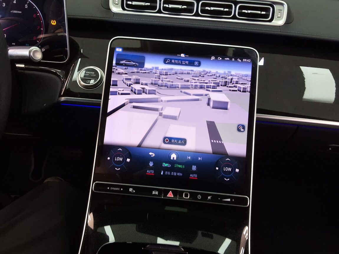 MERCEDES-BENZ S-CLASS (7TH GEN) S500L 4MATIC 2025 - zdjęcie 24