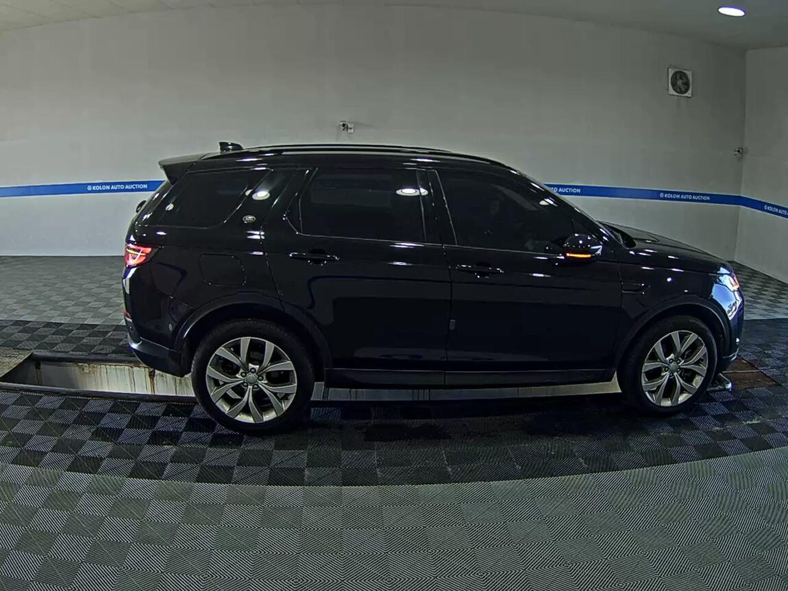 LAND ROVER DISCOVERY SPORT 2.0 P250 SE 2023 - zdjęcie 4