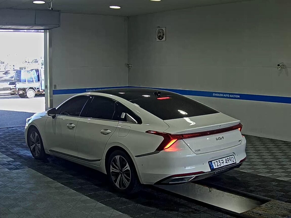 KIA K8 HYBRID HEV NOBLESSE 2023 - zdjęcie 6