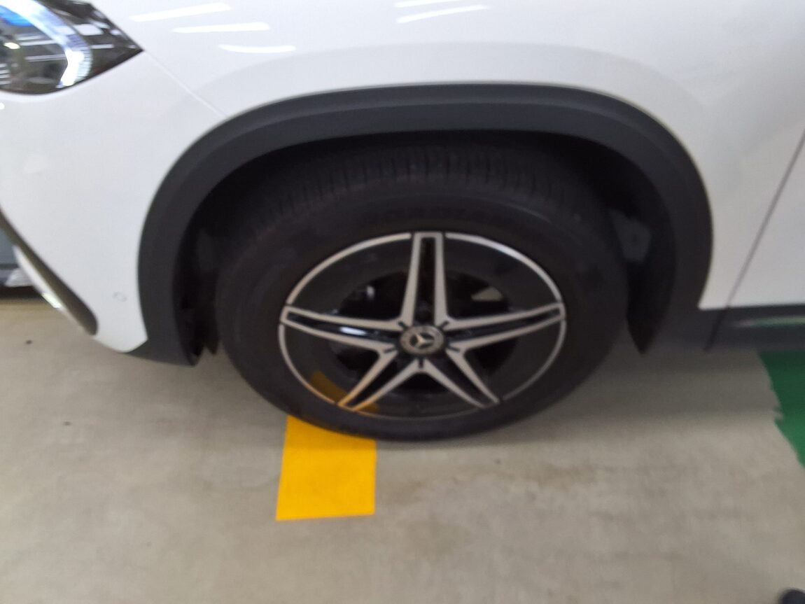 MERCEDES-BENZ EQA 250 AMG PACK PLUS 2022 - zdjęcie 18