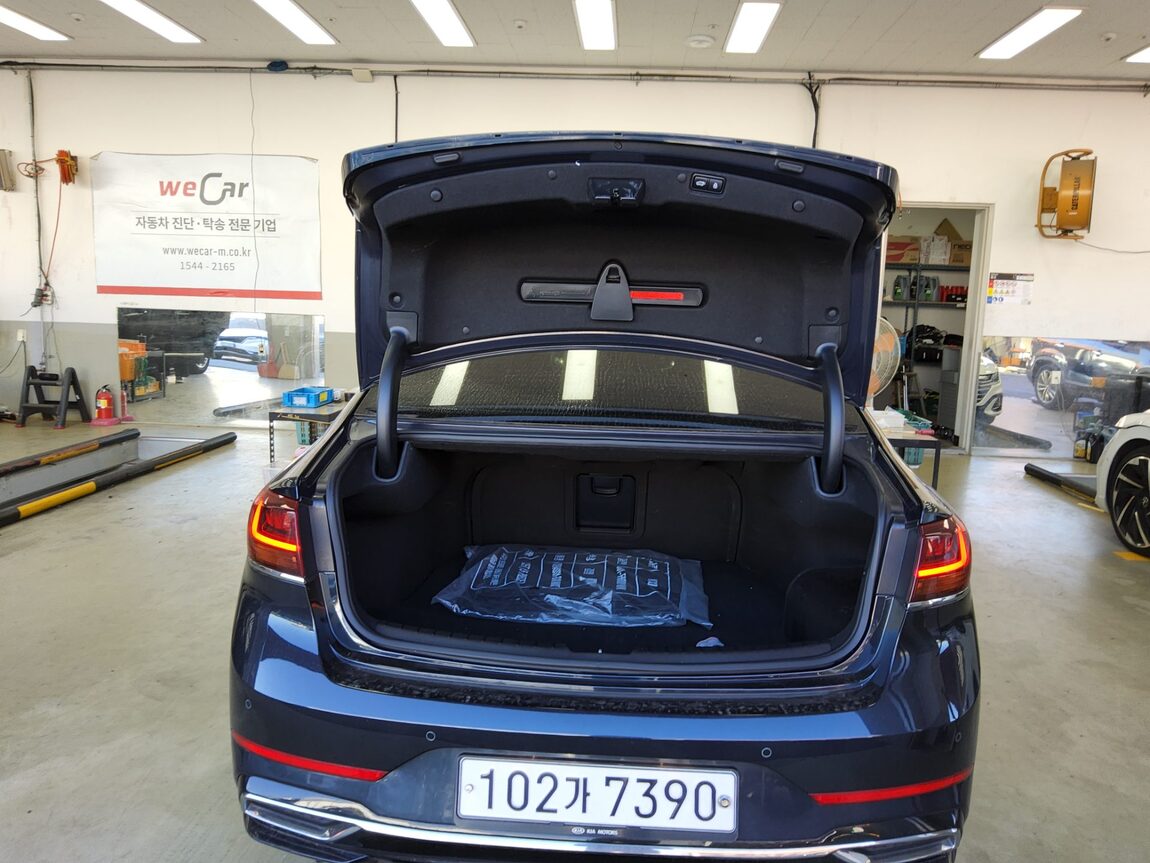KIA K7 PREMIER HYBRID SIGNATURE 2020 - zdjęcie 15
