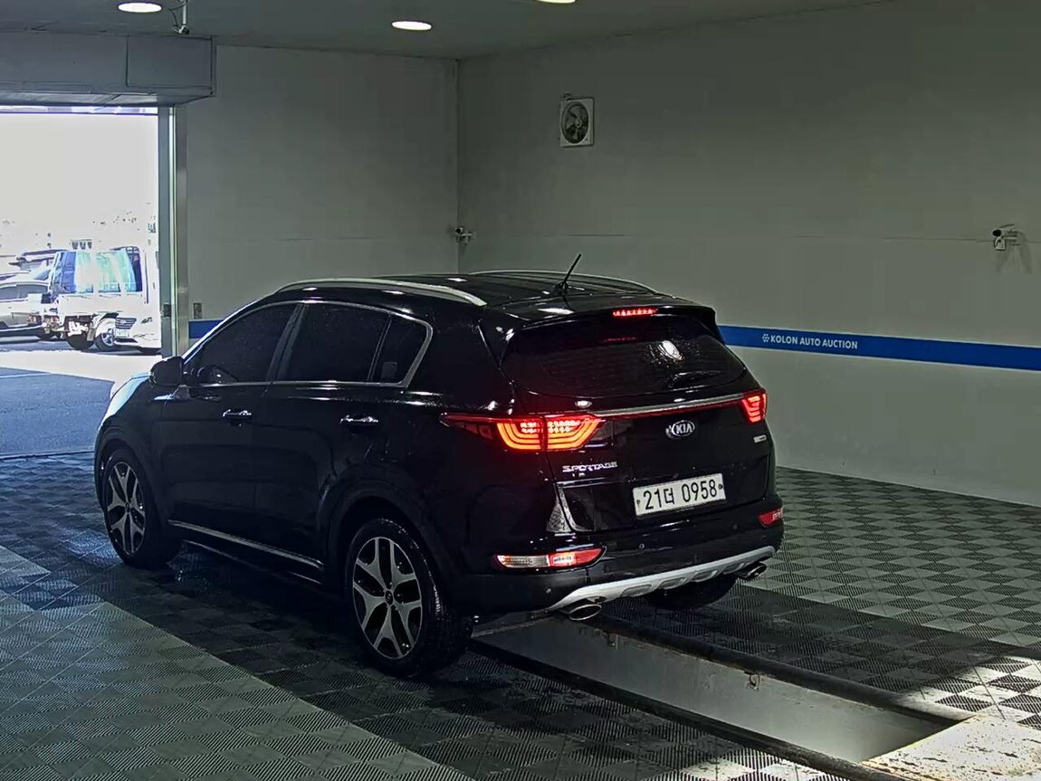 KIA NEW SPORTAGE R2.0 2WD PRESTIGE 2016 - zdjęcie 6