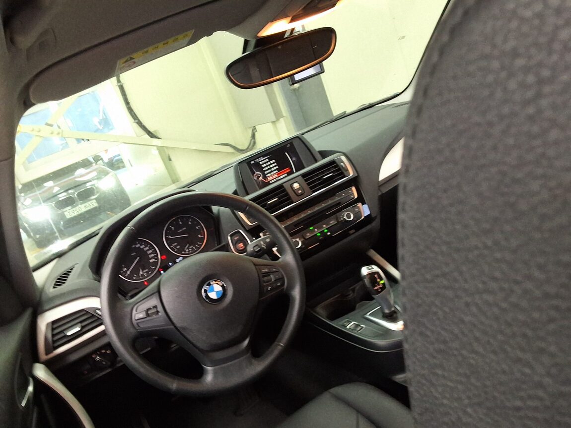 BMW 1 SERIES (2ND GEN) 5-DOOR 118d JOY 2017 - zdjęcie 12