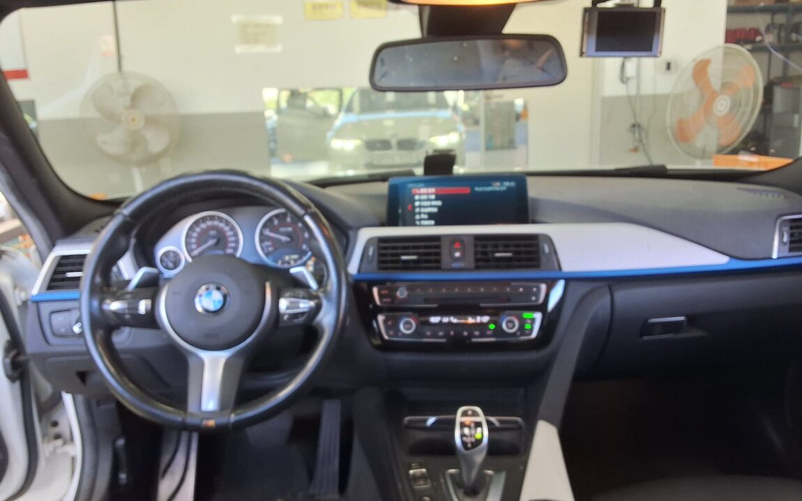 BMW 3 SERIES (6TH GEN) 320d M SPORT 2017 - zdjęcie 11
