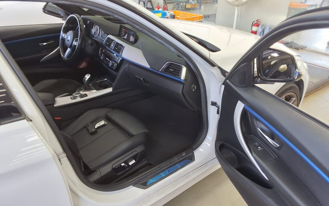 BMW 3 SERIES (6TH GEN) 320d M SPORT 2017 - zdjęcie 14