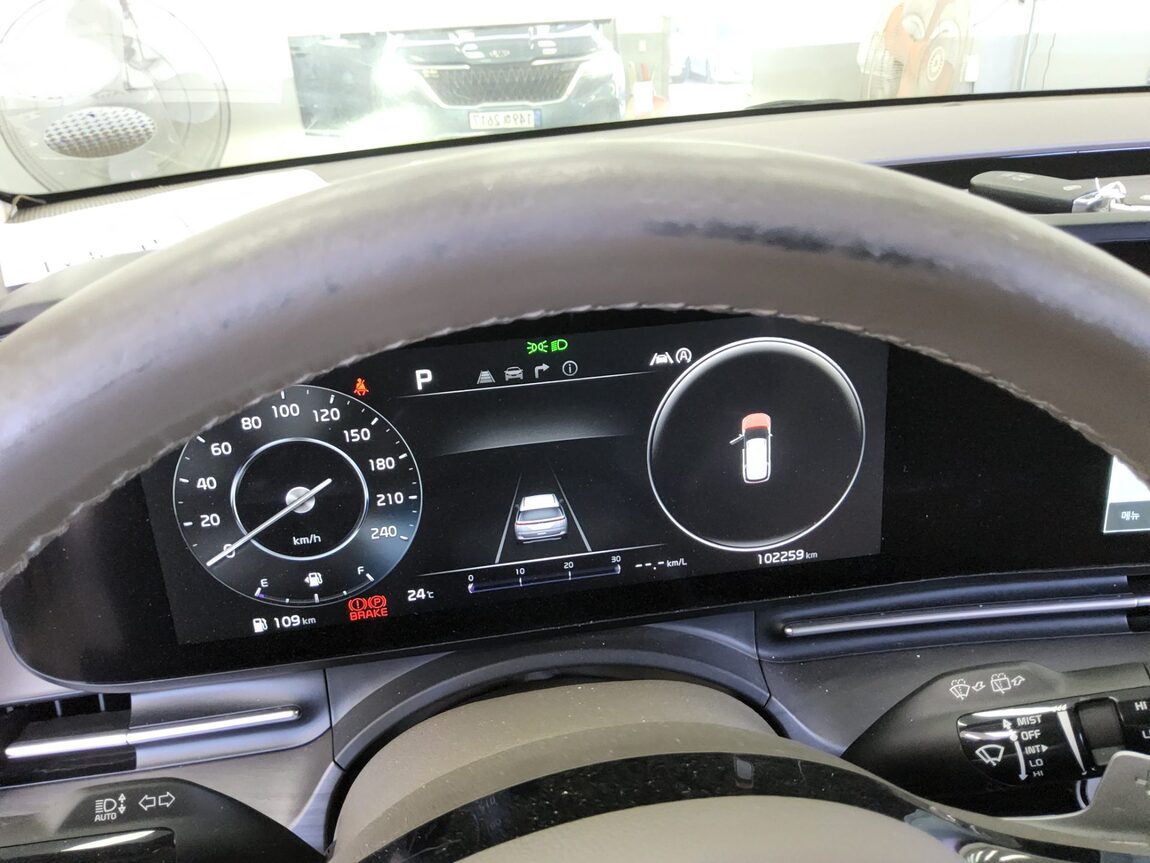 KIA NEW CARNIVAL (KA4) 9-SEATER DIESEL NOBLESSE 2021 - zdjęcie 9