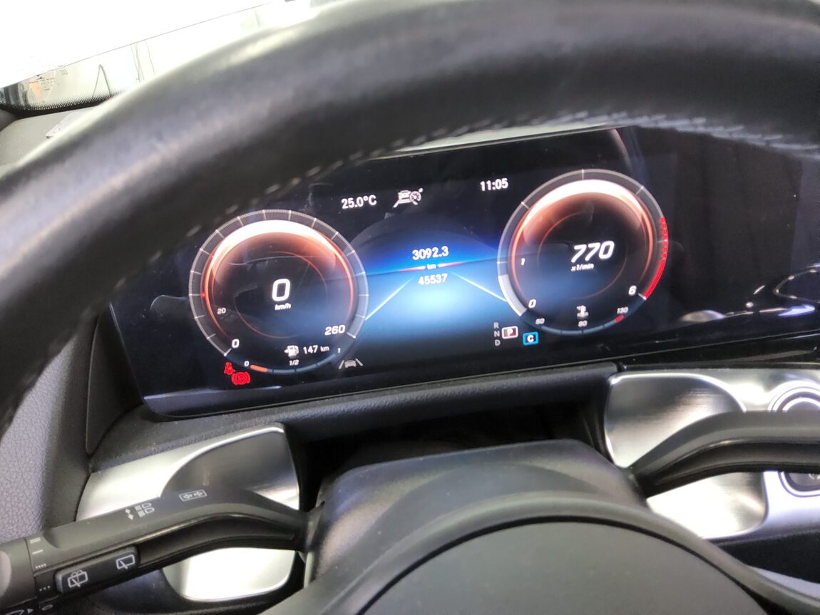 MERCEDES-BENZ GLB-CLASS GLB 200d 2021 - zdjęcie 9