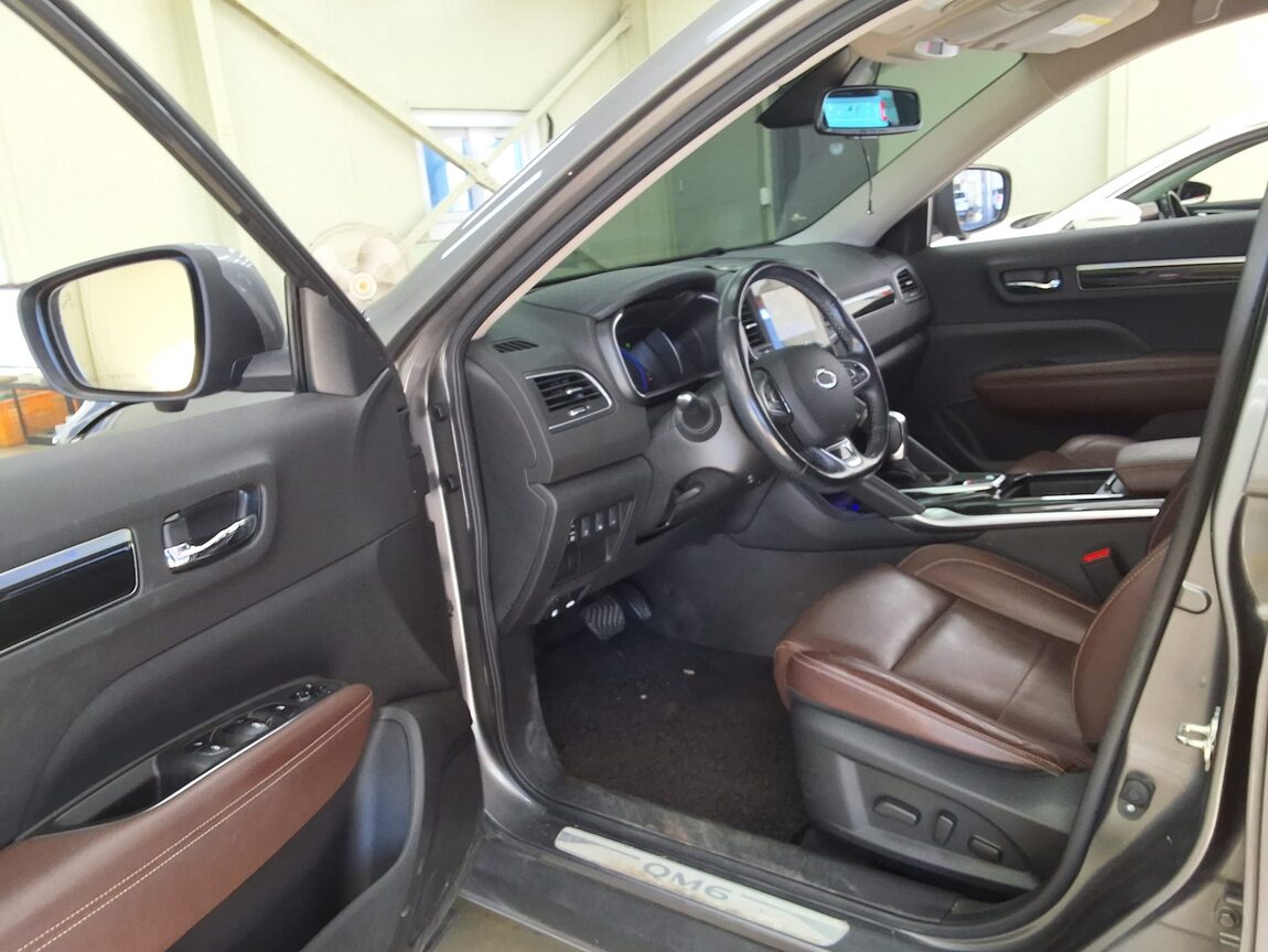 RENAULT (SAMSUNG) QM6 2.0 dCi 4WD RE SIGNATURE 2017 - zdjęcie 11