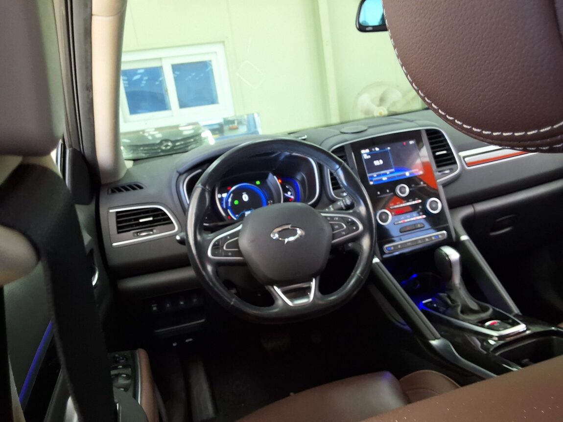 RENAULT (SAMSUNG) QM6 2.0 dCi 4WD RE SIGNATURE 2017 - zdjęcie 12