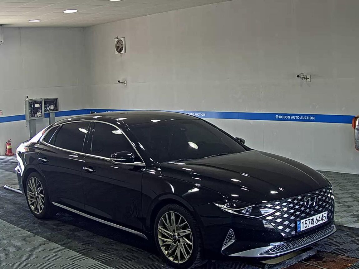 HYUNDAI THE NEW GRANDEUR IG GASOLINE 2.5 CALLIGRAPHY 2021 - zdjęcie 3