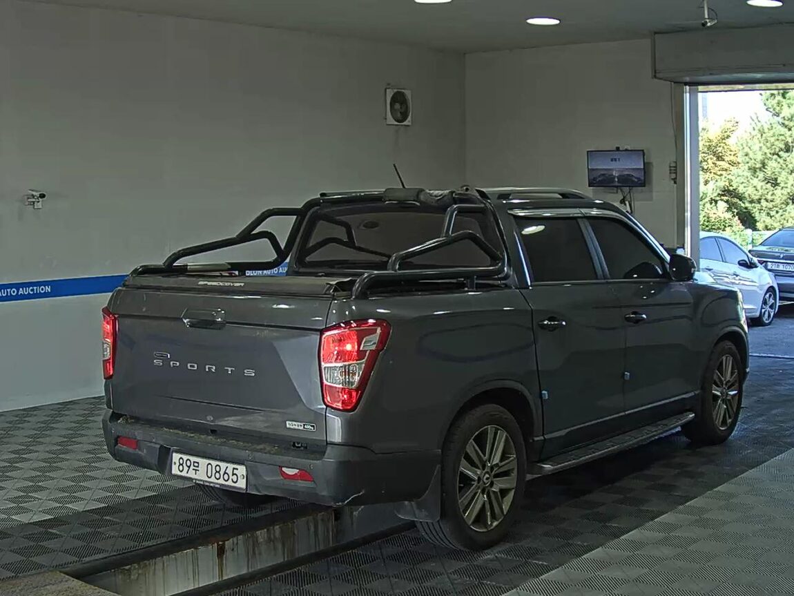 KG MOBILITY (SSANGYONG) REXTON SPORTS 2.2 4WD PRESTIGE SPECIAL 2021 - zdjęcie 5
