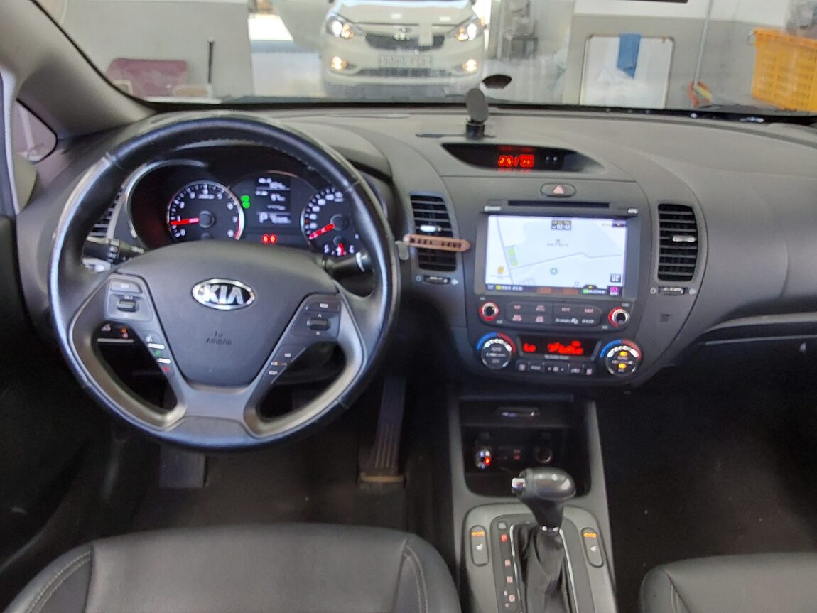 KIA K3 1.6 GDI LUXURY 2015 - zdjęcie 11
