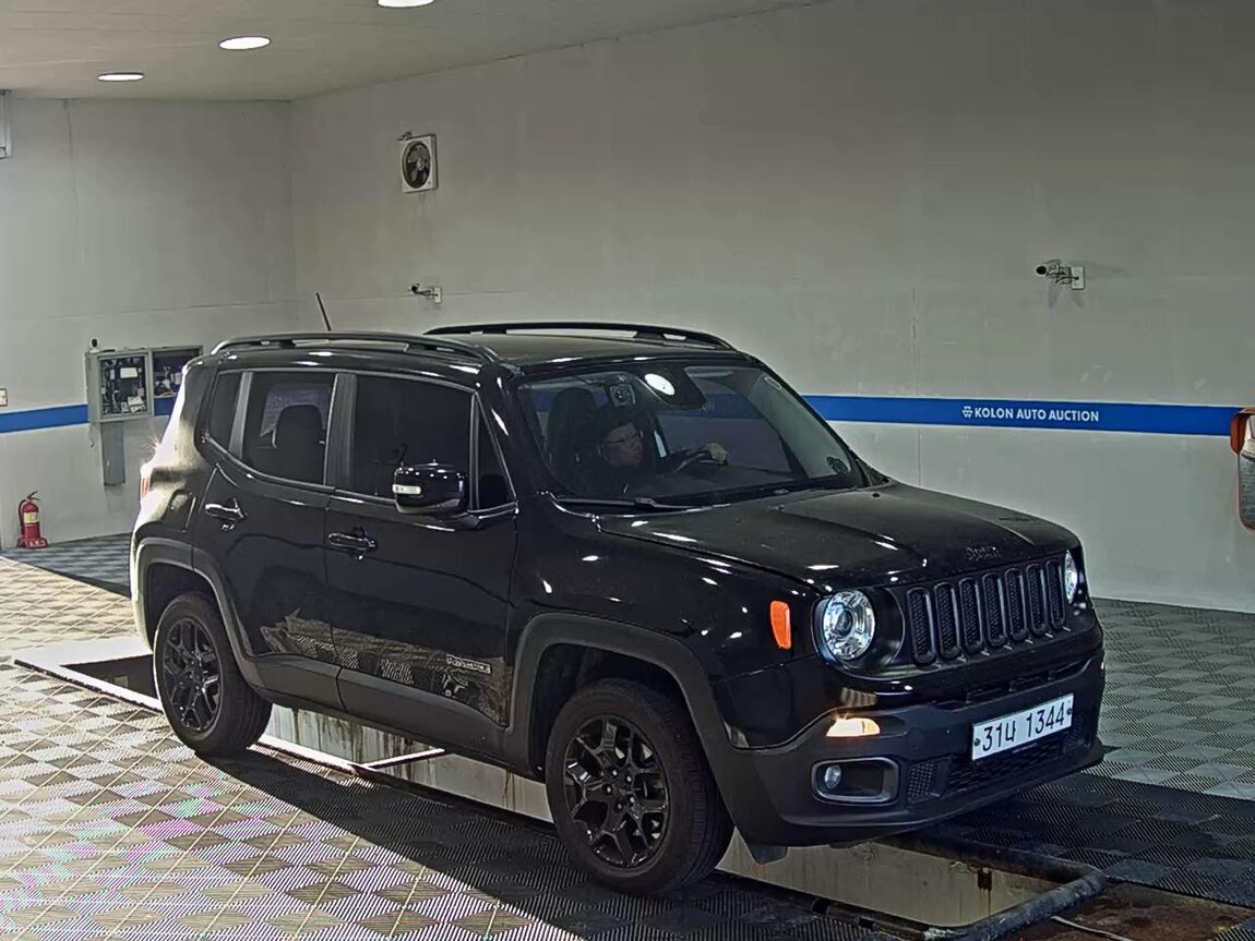 JEEP RENEGADE 2.0 DIESEL AWD LONGITUDE 2017 - zdjęcie 3