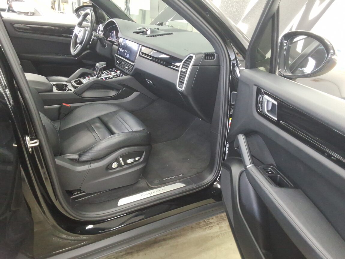 PORSCHE CAYENNE (3RD GEN) 3.0 V6 2020 - zdjęcie 16
