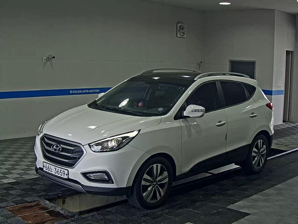 HYUNDAI NEW TUCSON ix DIESEL R2.0 2WD SMART SPECIAL 2015 - zdjęcie 2