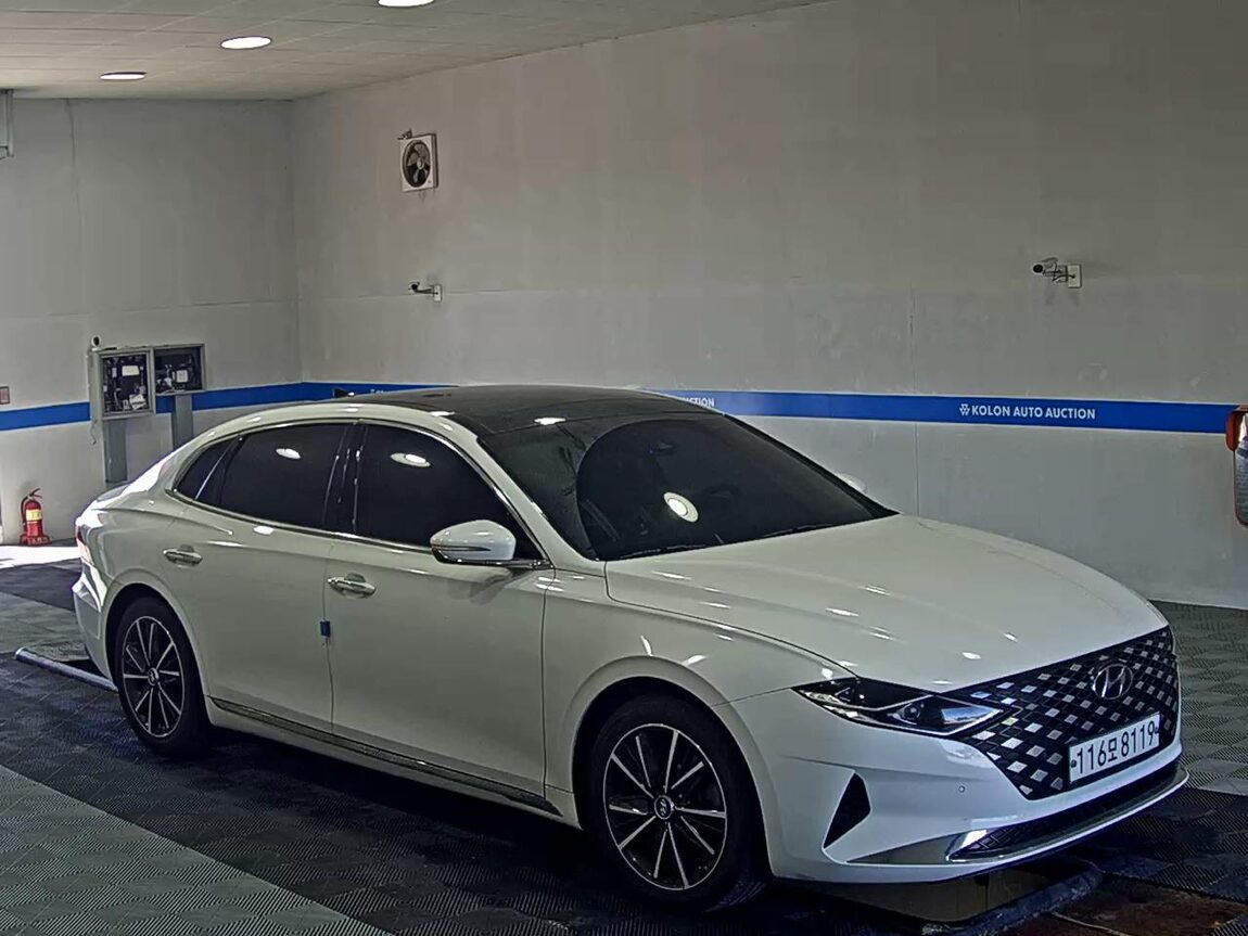 HYUNDAI THE NEW GRANDEUR IG GASOLINE 3.3 PREMIUM CHOICE 2020 - zdjęcie 3