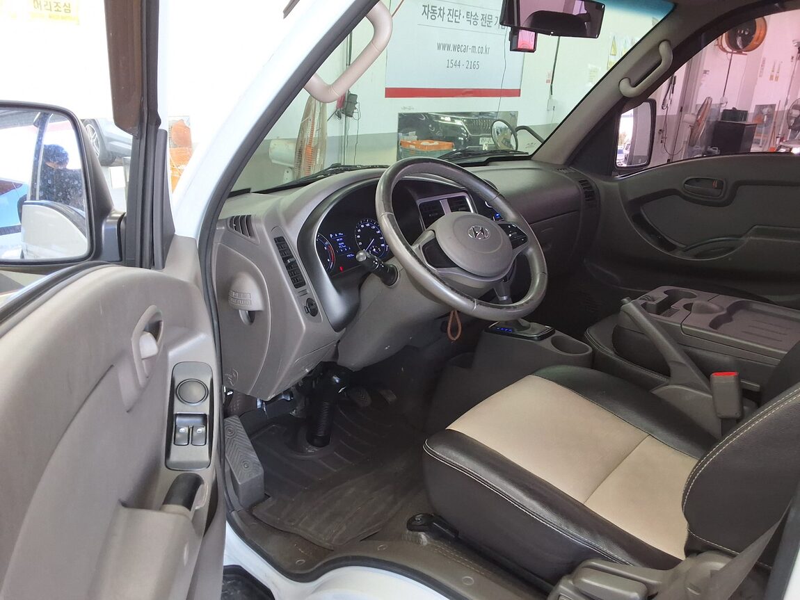 HYUNDAI PORTER II CRDi DOUBLE CAB EXTRA LONG WHEELBASE SMART 2020 - zdjęcie 10