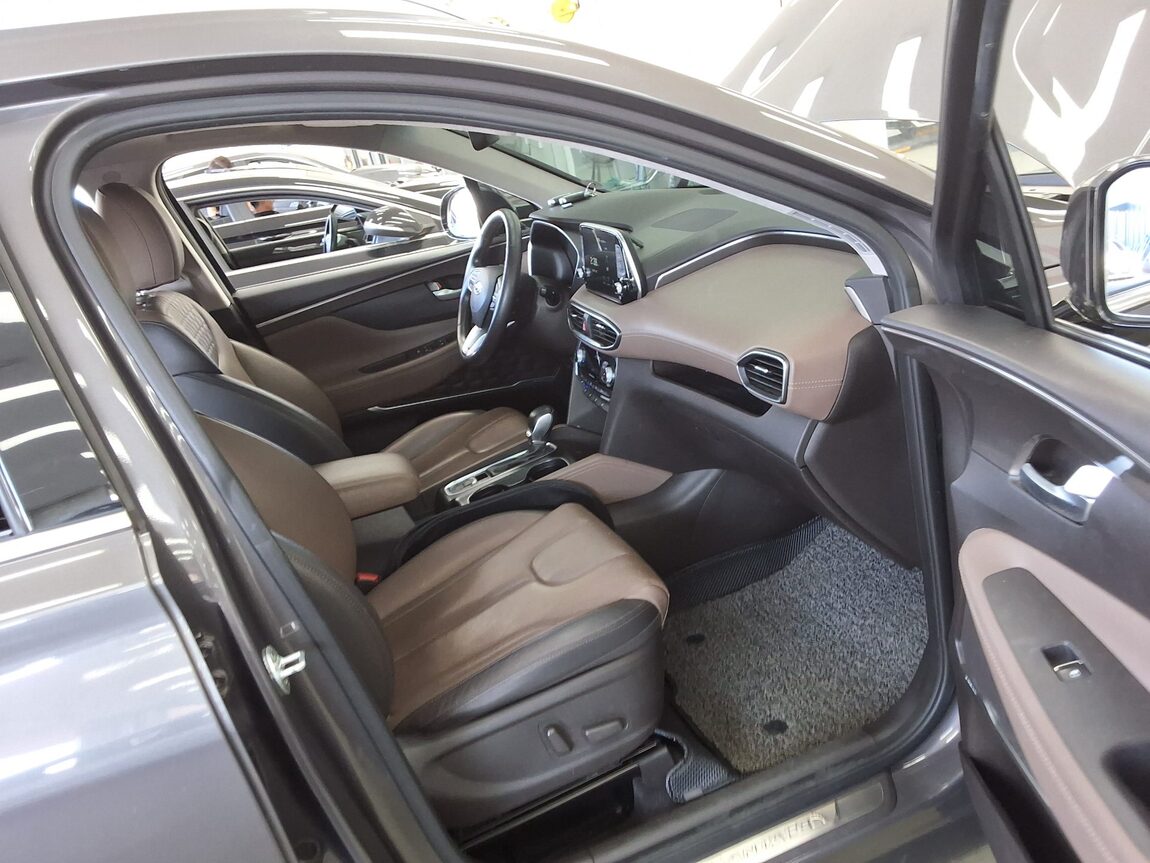 HYUNDAI SANTA FE (TM) R2.2 2WD PRESTIGE 2019 - zdjęcie 14