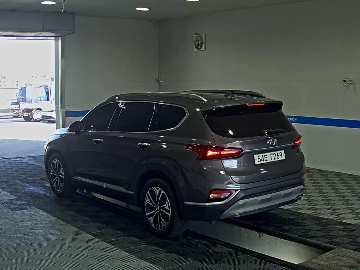 HYUNDAI SANTA FE (TM) R2.2 2WD PRESTIGE 2019 - zdjęcie 6