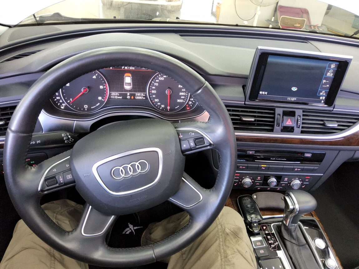 AUDI A6 (4TH GEN) 2.0 TDI 2014 - zdjęcie 17