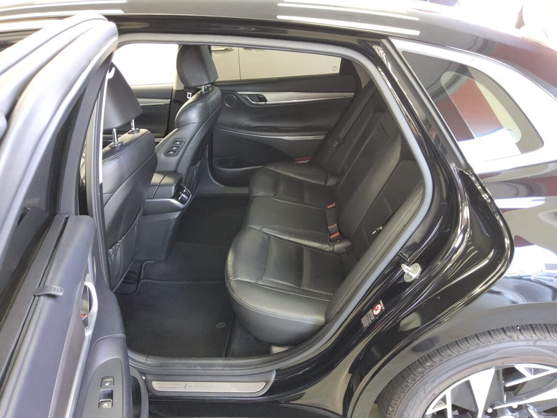 HYUNDAI THE NEW GRANDEUR IG HYBRID 2.4 HEV EXCLUSIVE 2021 - zdjęcie 12