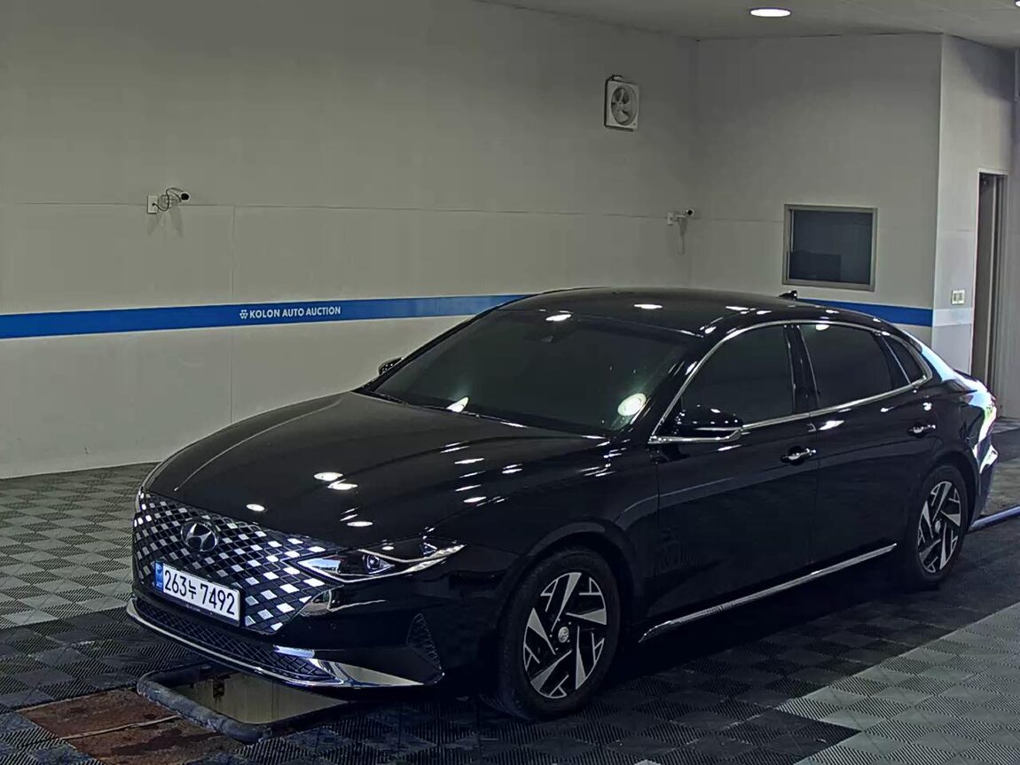 HYUNDAI THE NEW GRANDEUR IG HYBRID 2.4 HEV EXCLUSIVE 2021 - zdjęcie 2