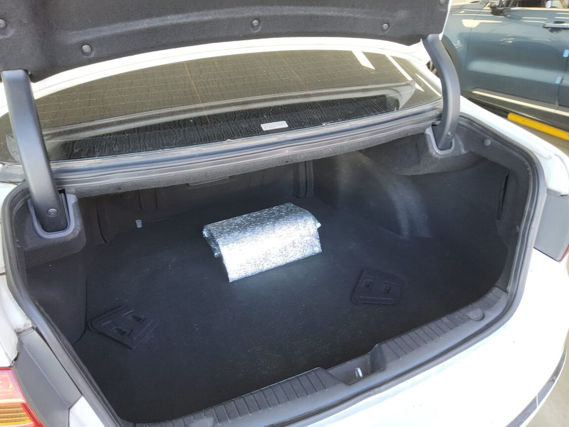 KIA K7 PRESTIGE 2.4 GDI LUXURY 2012 - zdjęcie 15