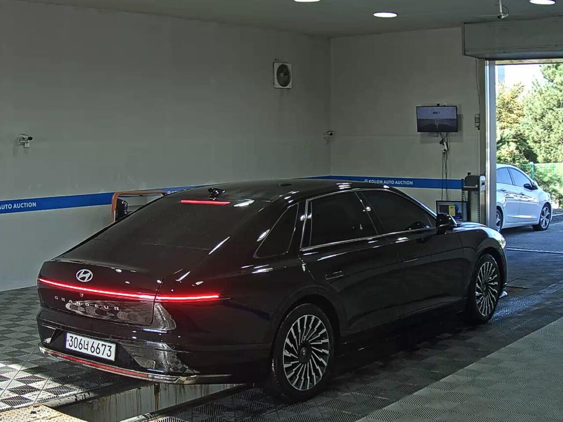 HYUNDAI THE ALL NEW GRANDEUR HYBRID 1.6 HYBRID CALLIGRAPHY 2024 - zdjęcie 5