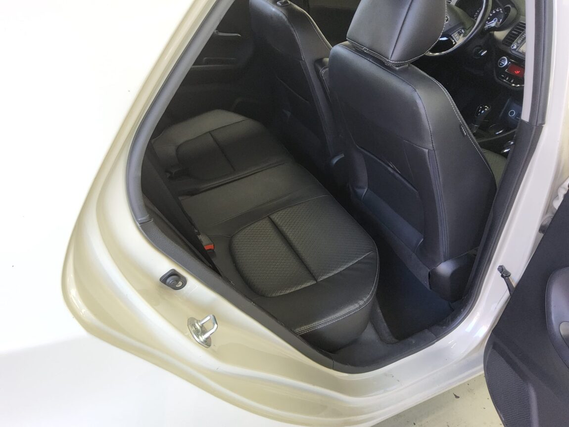 KIA ALL NEW MORNING GASOLINE DELUXE TRENDY 2014 - zdjęcie 13